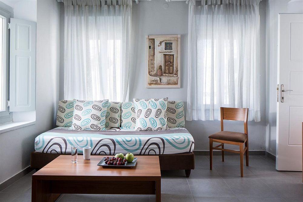 Nonis Apartments ฟิรา ภายนอก รูปภาพ